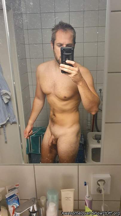 Hot cock. Great shaving  