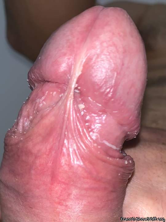 I want to sniff your dirty cock &#129316;