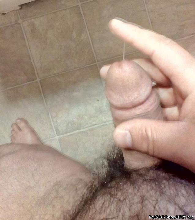 Nothing like a good precum in the middle of a nice wank 