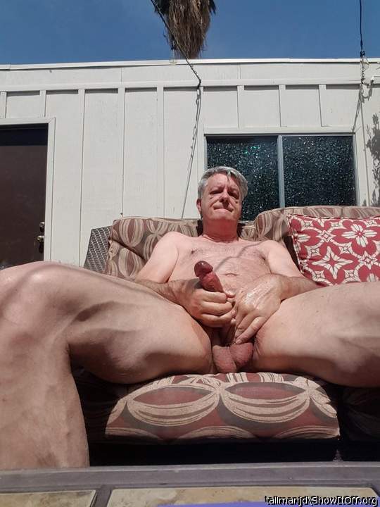 horny outside april 2017