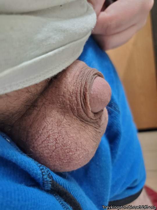 nice size, lovely balls. it looks awesome 