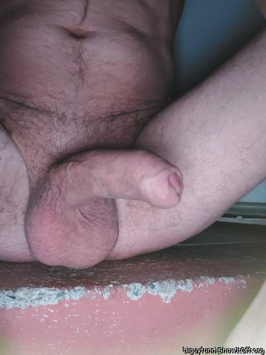 I want to suck that and feel it explode in my face
  