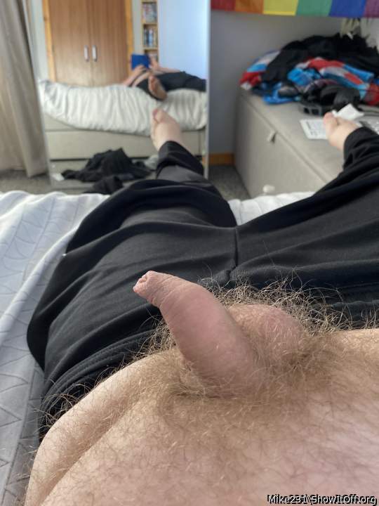 I want to get lost in that foreskin.