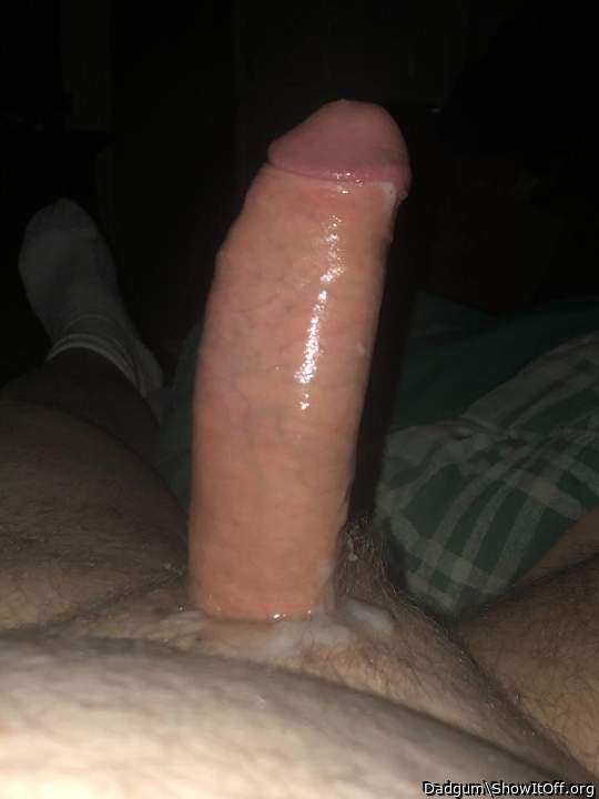 I would love to suck it and clean this cum from your pubes w