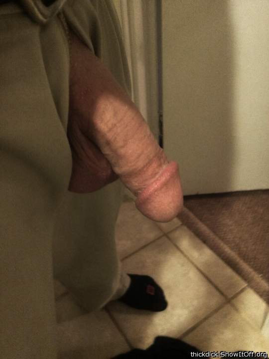 What a gorgeous dick!    