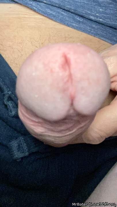 A closer view of todays foreskin-stretching boner!
