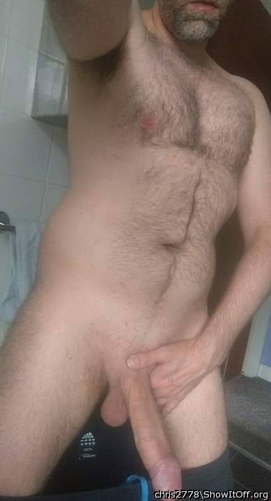 Such a beautiful body and cock   