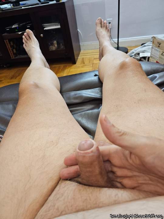 Beautiful little penis, perfect length and so nice to play