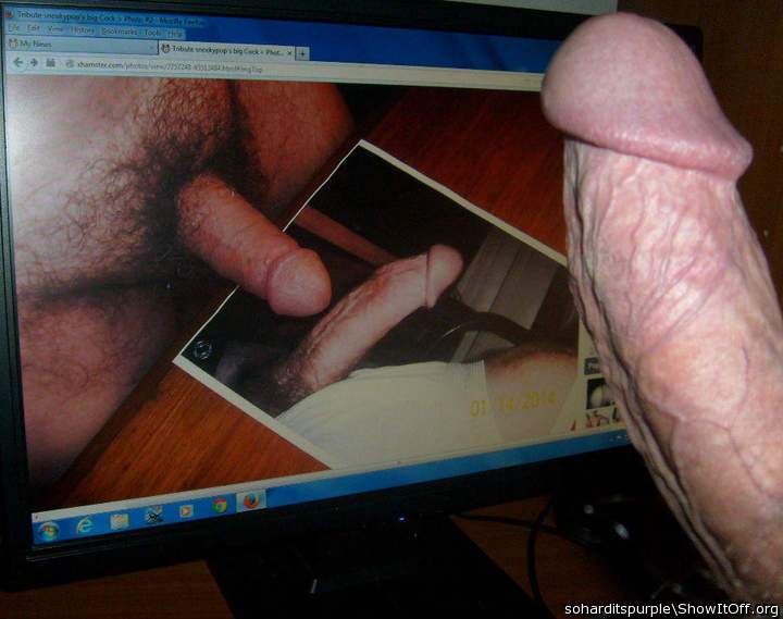 Jacking off to a guy jacking off to me