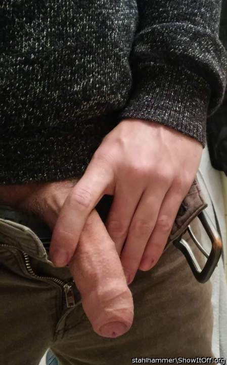that is ONE of the most beautiful uncut cocks on the site!