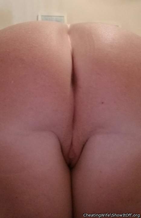 Fuck me bareback and cum in my pussy