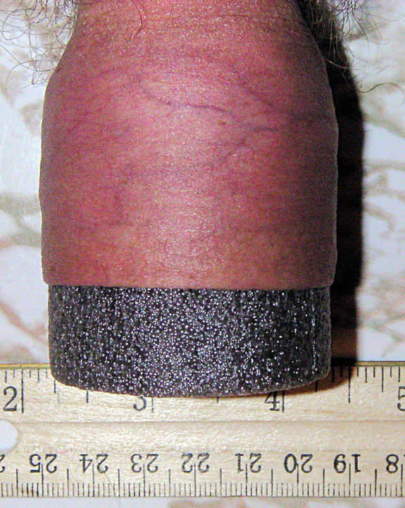 Photo of a short leg from slipper