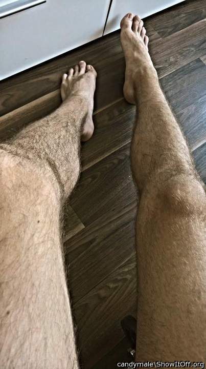 do u like my hairy legs?
