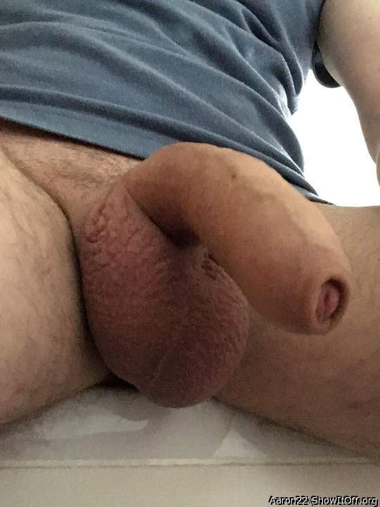 Photo of a boner from Aaron22