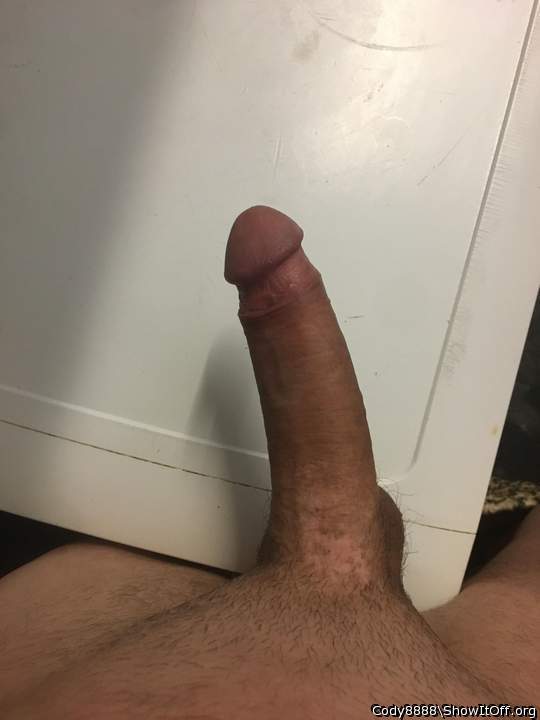 Hot thick cock I'd love to suck for a load 