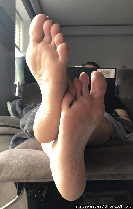 Use my soles and send me your best tribute! I dare you!!