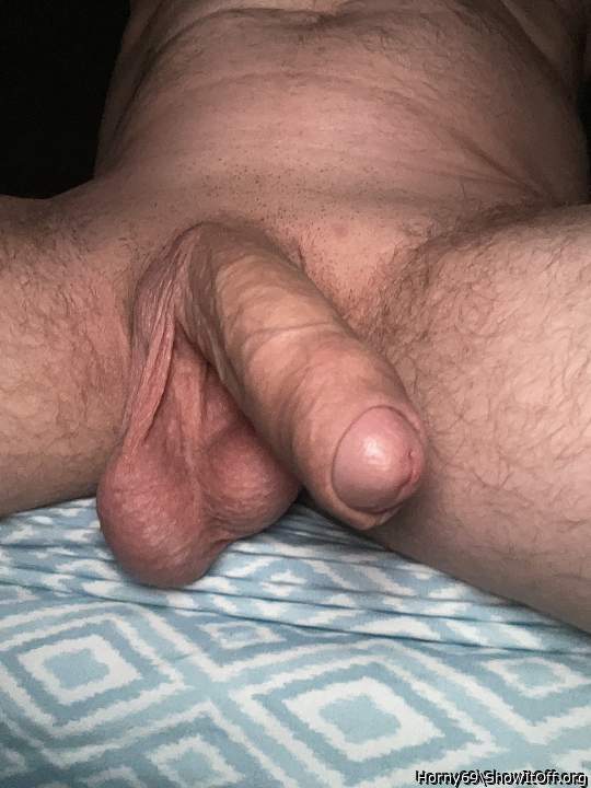 Wonderful shot of your great cock with the peek a boo glans 