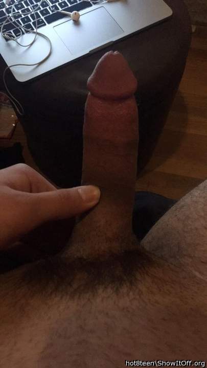 Ill love to get a hotel & worship ur cock all day & night!