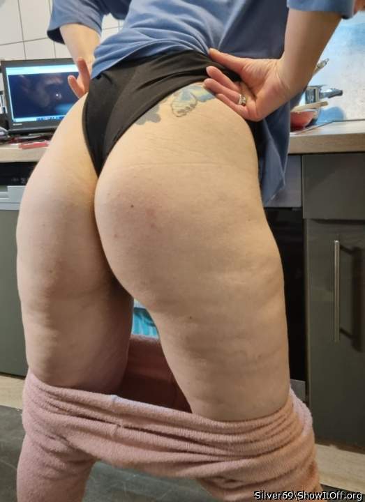 Hot butt in thong