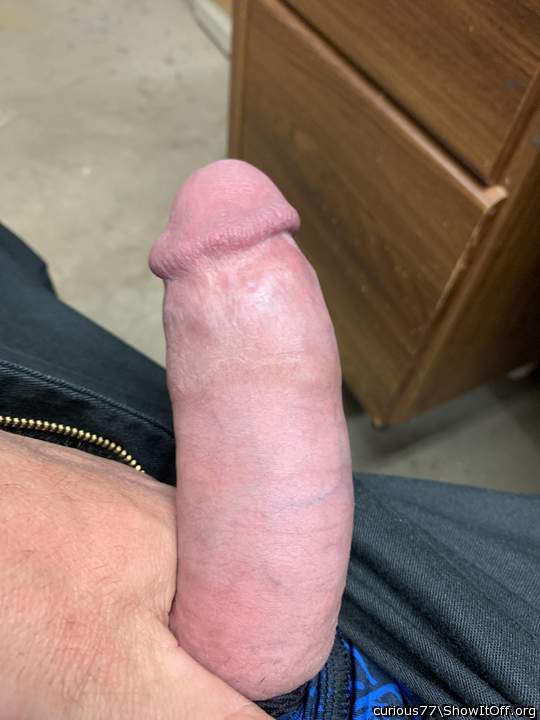 Photo of a pecker from Curious77
