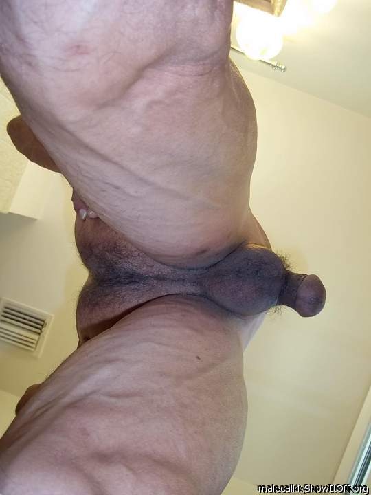 Sit your hairy ass on my face and enjoy my tongue deep in yo