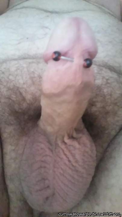 Photo of a stiffie from cumswallower69
