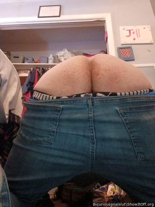 Wish you could tease my hole with that cock