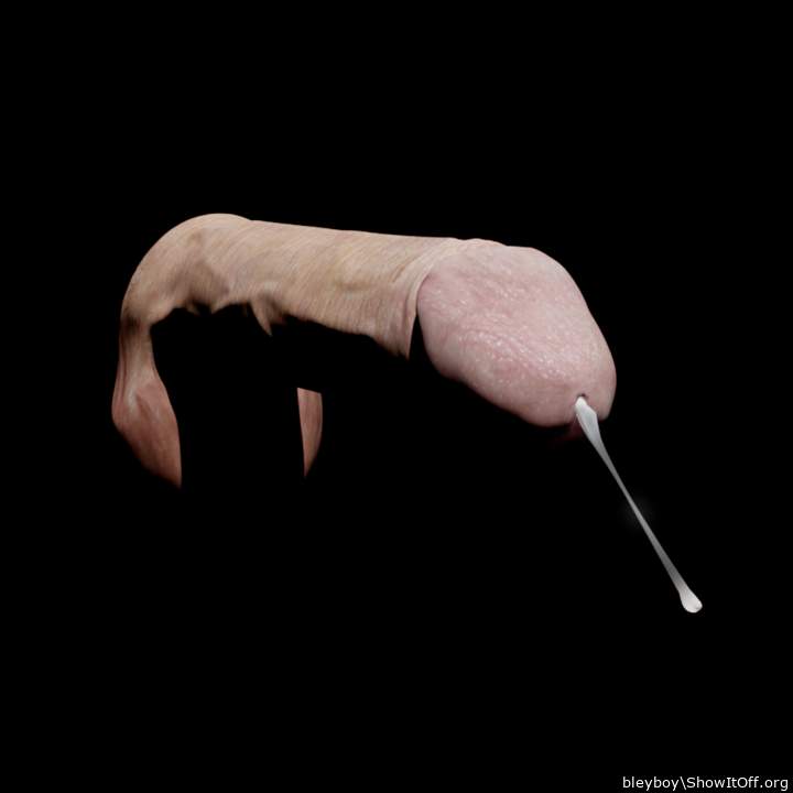 Photo of a bald-headed mouse from bleyboy