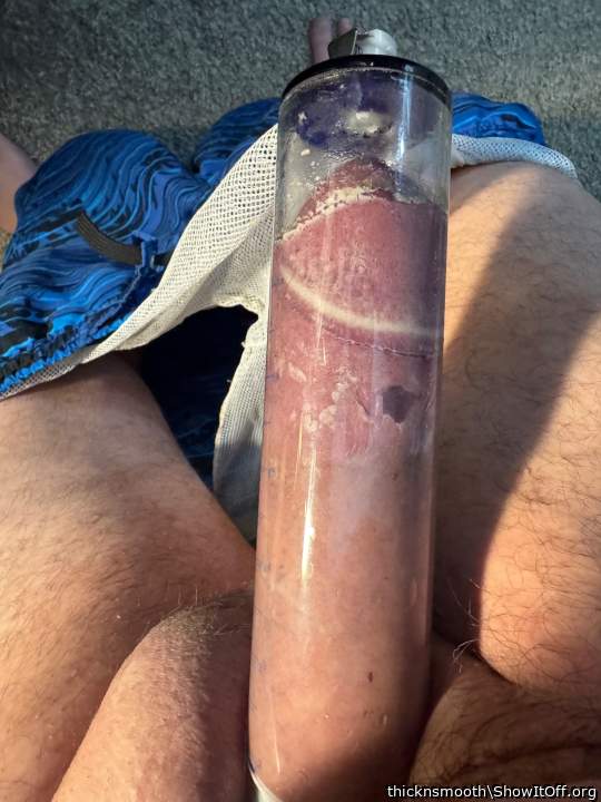 Photo of a rooster from thicknsmooth