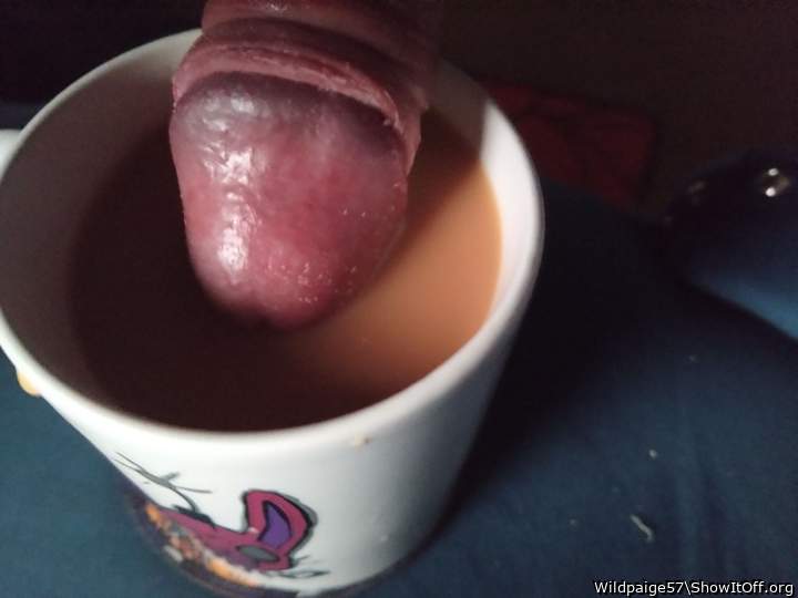 Under instruction to drink tea
