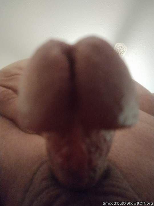 Photo of a schlong from Smoothbutt