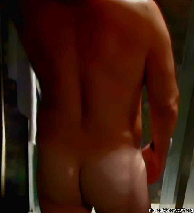 Photo of a cock from hideout