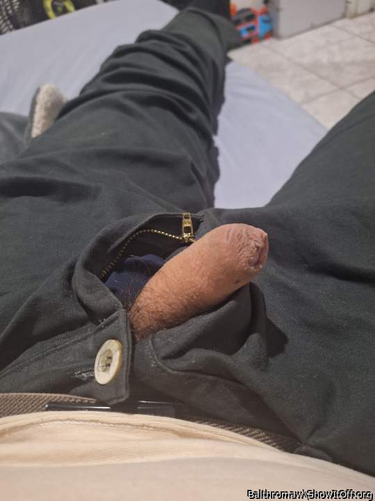Photo of a schlong from Balthromaw