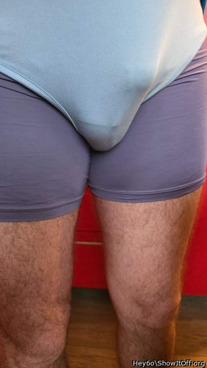 Photo of a third leg from Hey6o