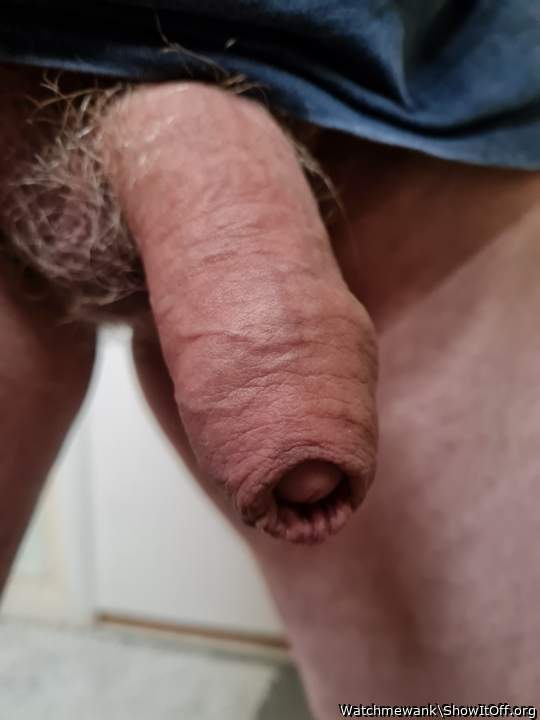Just woke up cock pic.