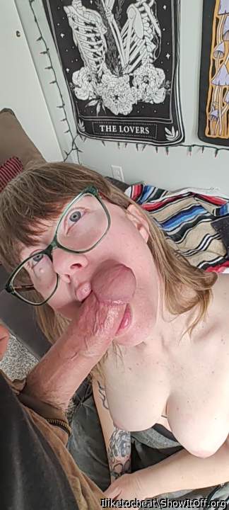 Photo of a hot dog from Iliketocheat