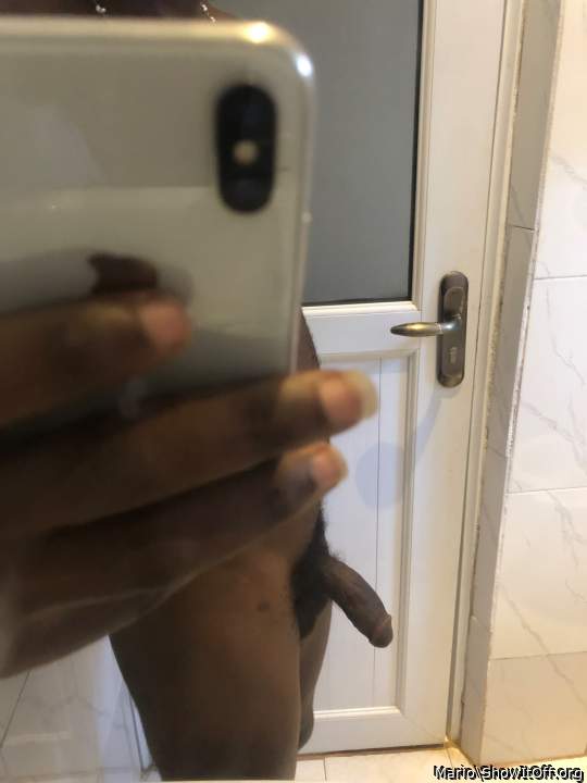 Photo of a hot dog from Mario