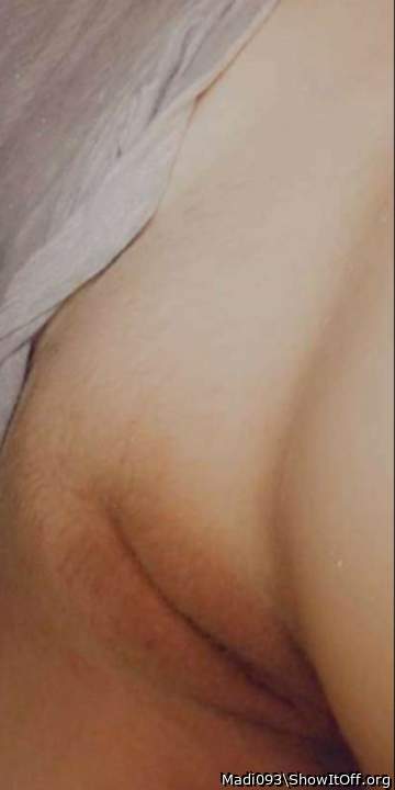 I wanna spread that pussy slit with my tongue