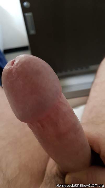 I'm getting so wet looking at your amazing cock. It would fi