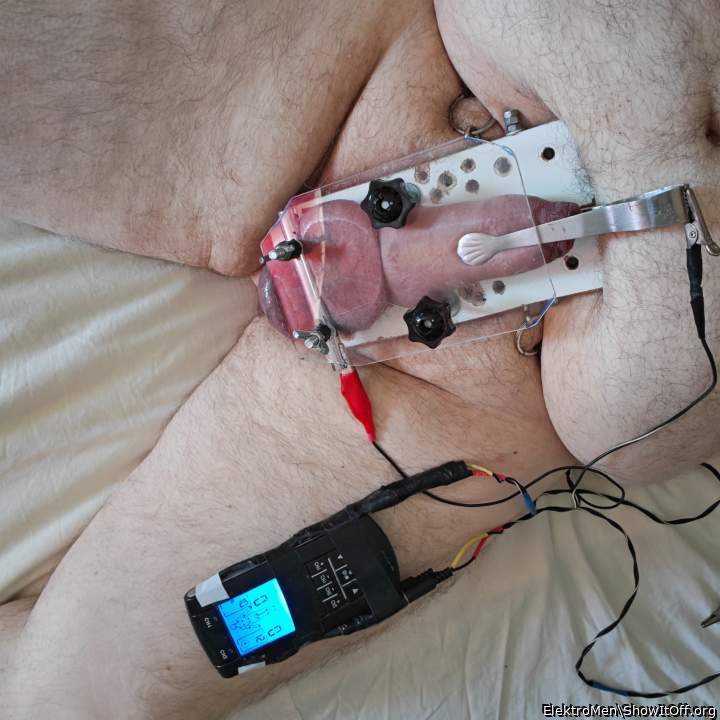 Photo of a stiffie from ElektroMen