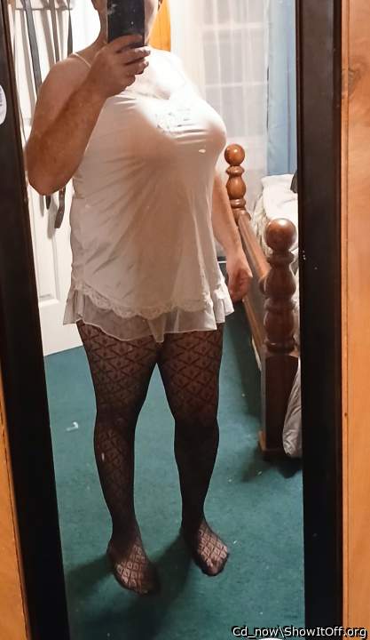 Sexy dress and nylons, love your big bobs