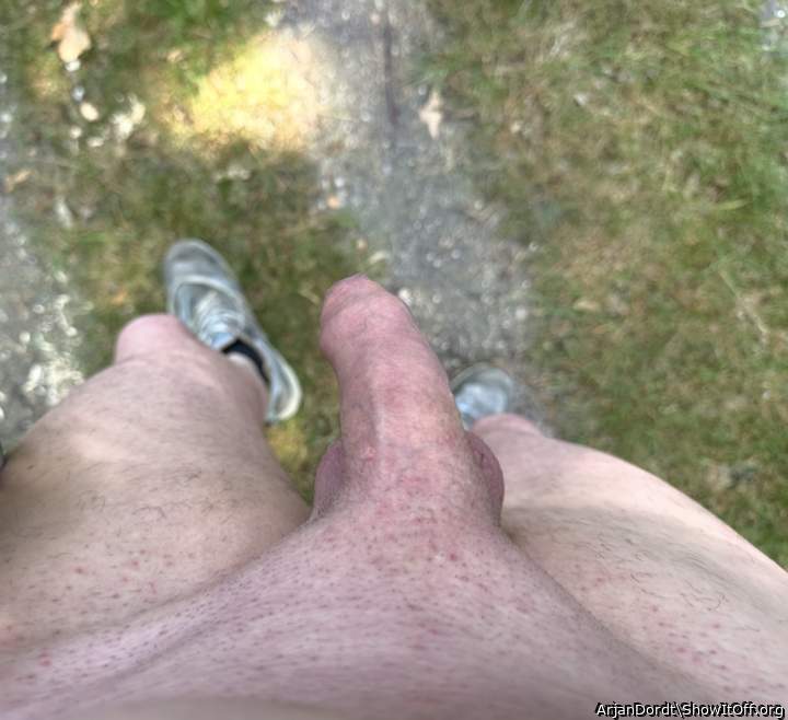 Photo of a short leg from ArjanDordt