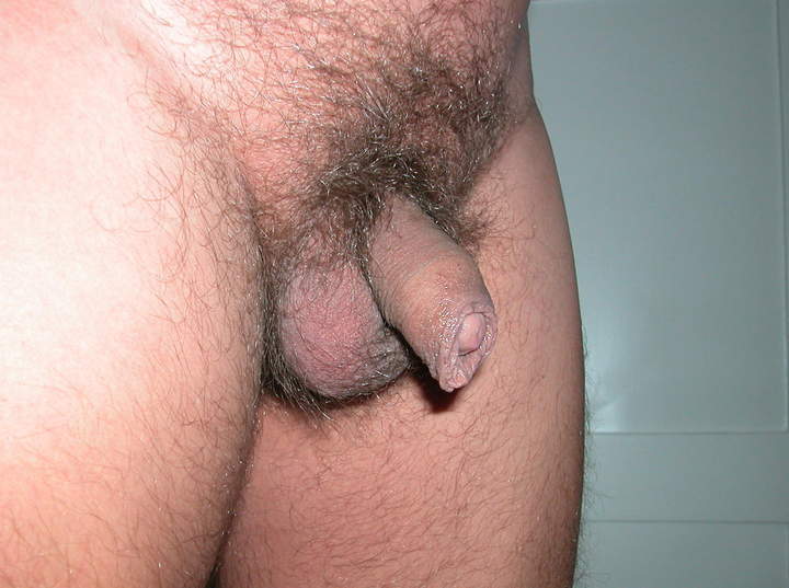 very exciting hairy pubis!   