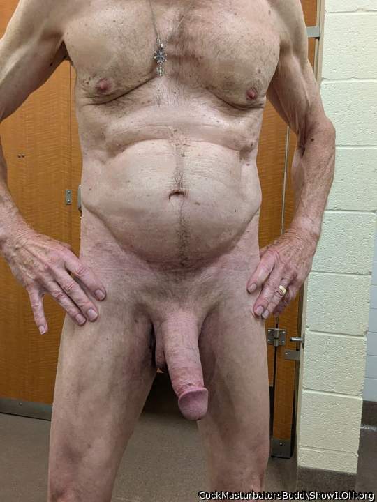 Photo of a horn from CockMasturbatorsBudd