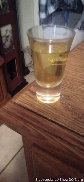 I love drinking piss