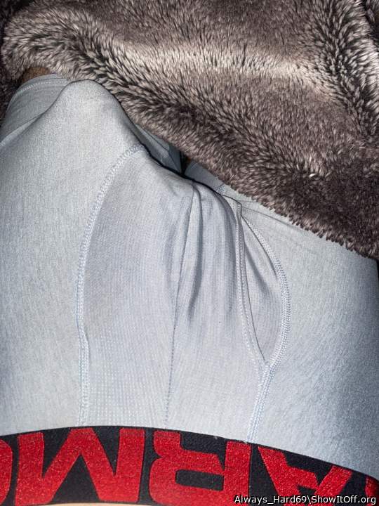 Photo of a third leg from Always_Hard69