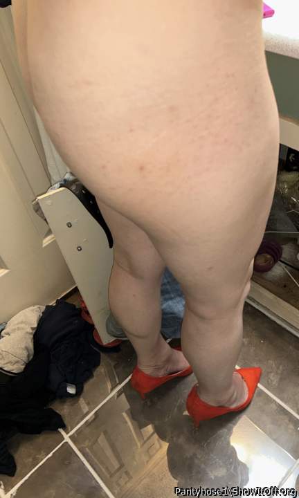 Photo of Man's Ass from Pantyhose1