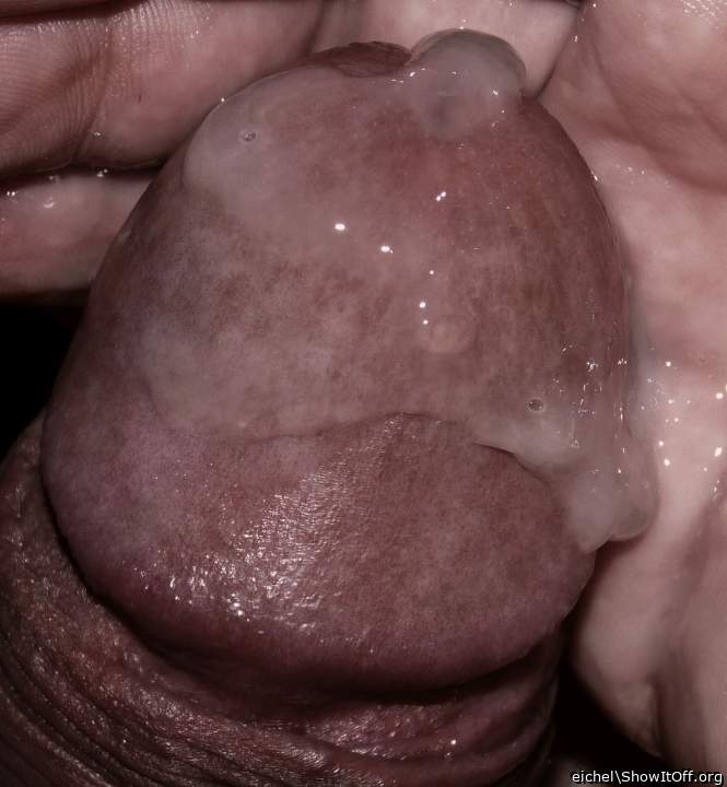 sticky sperm on my glans