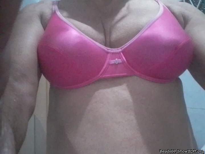 Don't be shy look at my pics say what you like!
