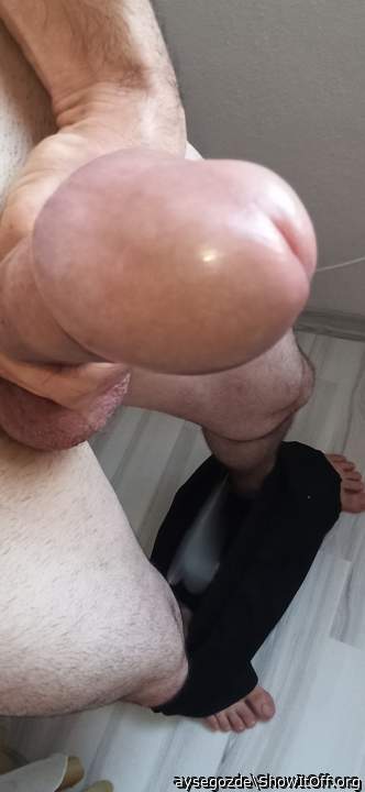 Id love to wrap lips around your fantastic cock head 